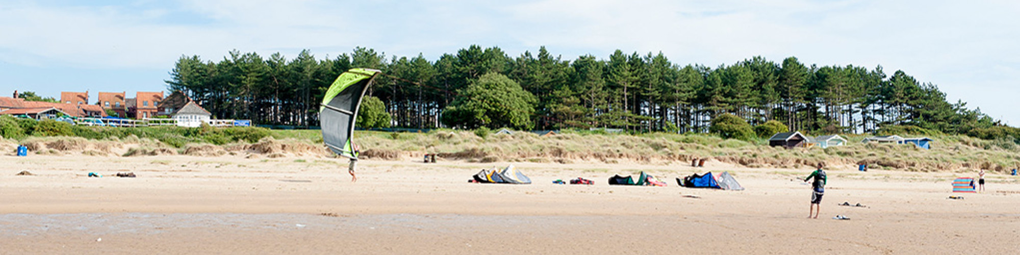 pub with beach walk norfolk